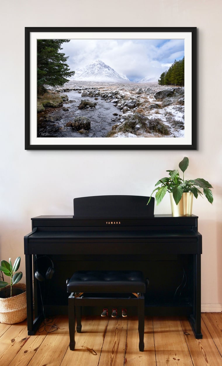 Abhainn Eite Framed Photography Print